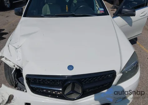 2011 Mercedes-Benz C 300 Sport из США, поврежденный, VIN WDDGF5EB2BR159384